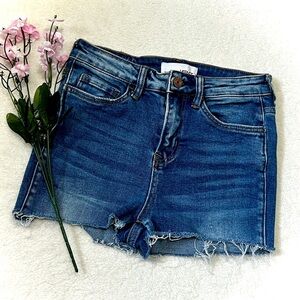 VERVET Raw Hem Cut-Off Denim Shorts - Size 25